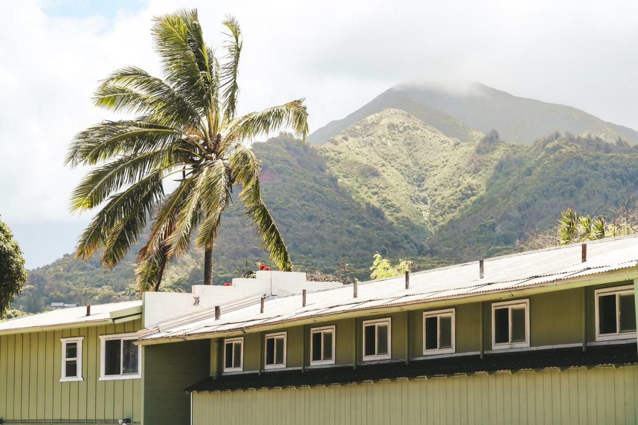 Central Maui Hostel Wailuku Exterior photo